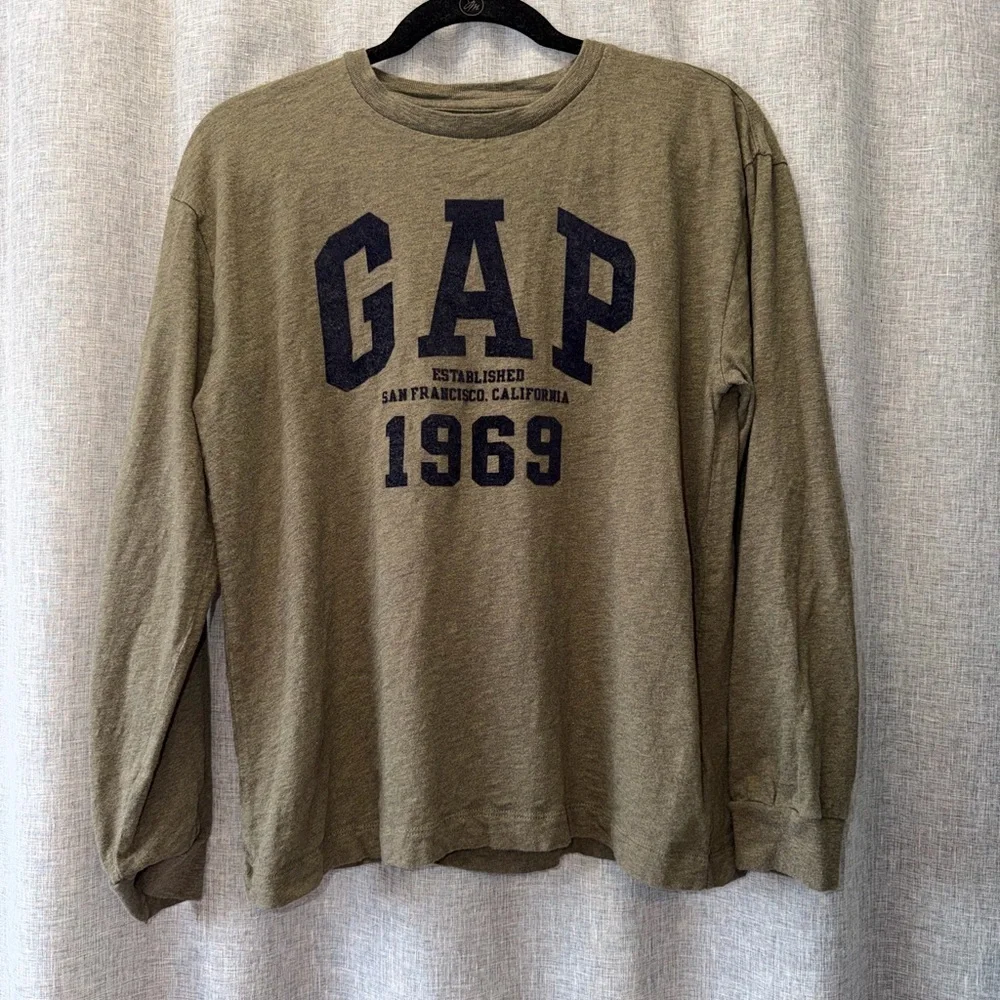 GAP Kids Olive Crew Neck Shirt  XXL Husky